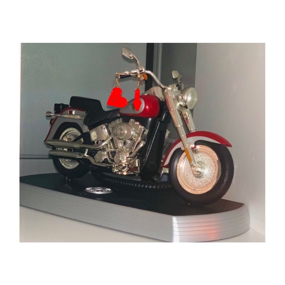 RETRO COLORFUL SHAPES Button Earrings - Picture 6 of 10